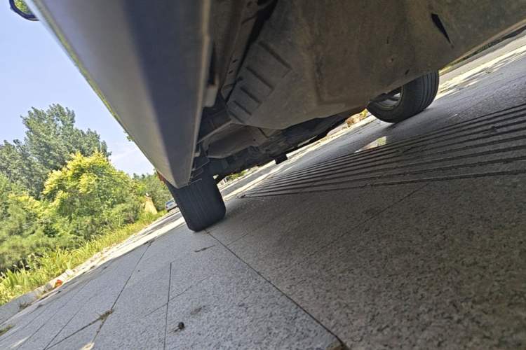Used Haval M6 2021 PLUS 1.5T DCT Luxury Smart Connectivity Model Left Side Sill