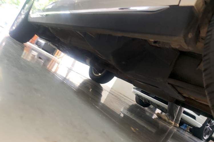 Used Haval M6 2021 PLUS 1.5T DCT Luxury Smart Connectivity Model Left Side Sill
