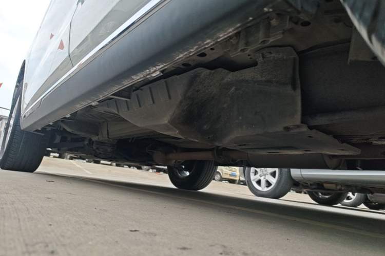 Used Haval M6 2021 PLUS 1.5T DCT Elite Smart Connectivity Model Left Side Sill