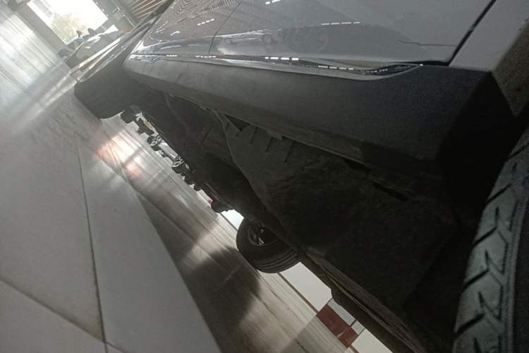 Used Haval M6 2021 PLUS 1.5T DCT Luxury Smart Connectivity Model Left Side Sill