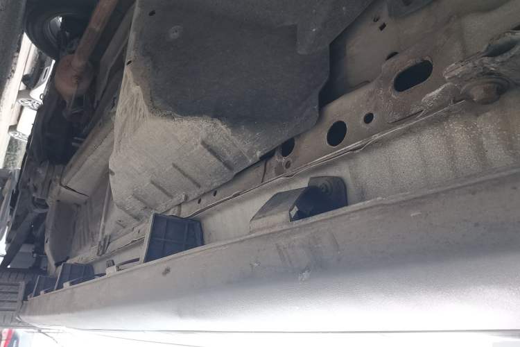 Used Haval M6 2021 PLUS 1.5T Manual Elite Smart Connectivity Model Left Side Sill