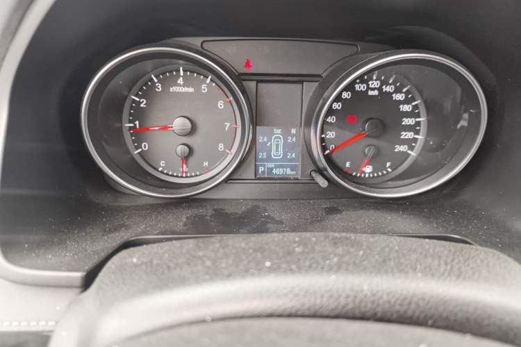 Used Haval M6 2021 PLUS 1.5T DCT Luxury Smart Connectivity Model Odometer Close Up