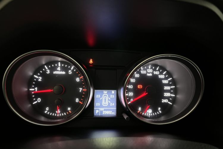 Used Haval M6 2021 PLUS 1.5T DCT Elite Smart Connectivity Model Odometer Close Up