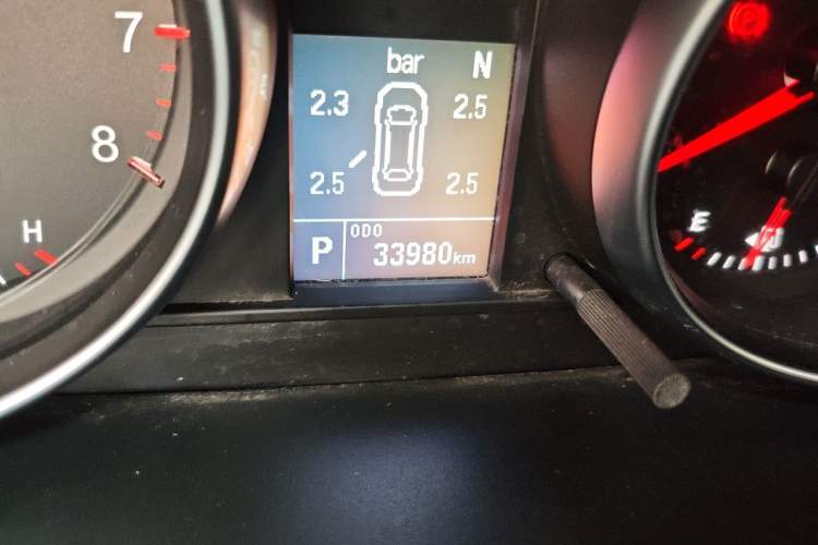 Used Haval M6 2021 PLUS 1.5T DCT Comfort Edition Odometer Close Up