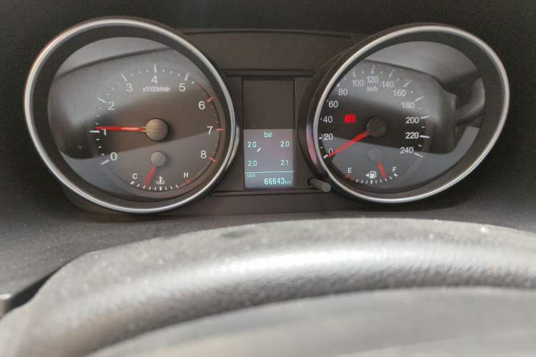 Used Haval M6 2021 PLUS 1.5T Manual Luxury Smart Connectivity Model Odometer Close Up