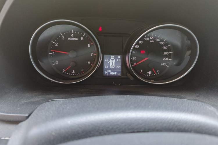 Used Haval M6 2021 PLUS 1.5T DCT Luxury Smart Connectivity Model Odometer Close Up
