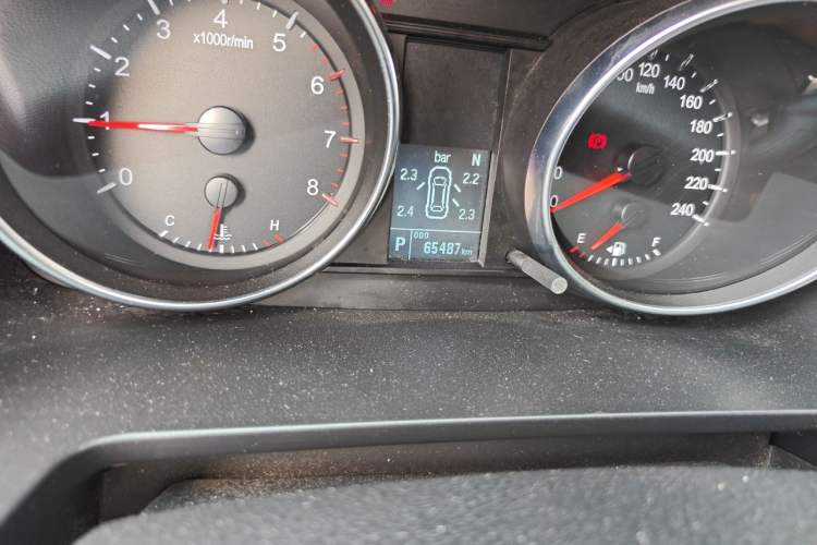 Used Haval M6 2021 PLUS 1.5T DCT Comfort Edition Odometer Close Up