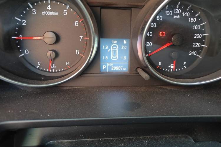 Used Haval M6 2021 PLUS 1.5T DCT Luxury Smart Connectivity Model Odometer Close Up