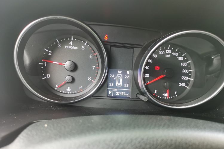 Used Haval M6 2021 PLUS 1.5T DCT Luxury Smart Connectivity Model Odometer Close Up