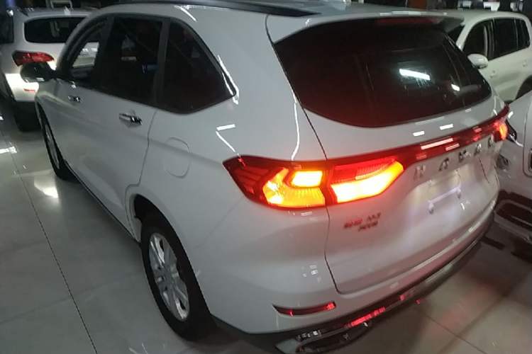 Used Haval M6 2021 PLUS 1.5T DCT Comfort Edition Rear Left 45 Deg