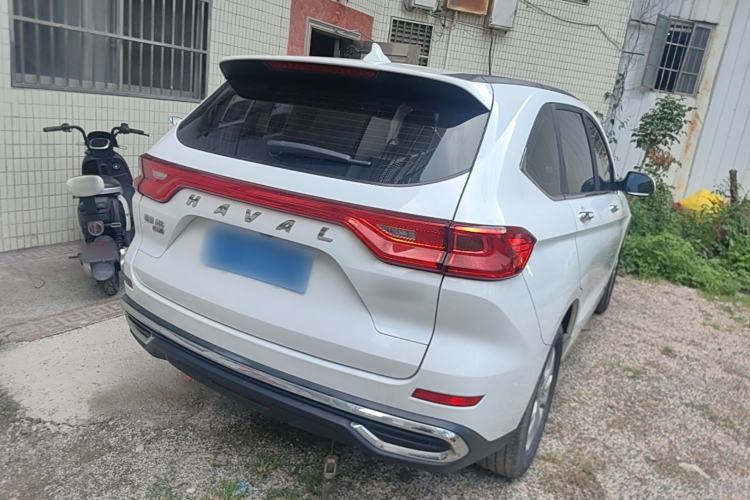 Used Haval M6 2021 PLUS 1.5T DCT Elite Smart Connectivity Model Rear Right 45 Deg