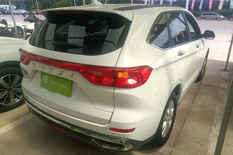 Used Haval M6 2021 PLUS 1.5T DCT Elite Smart Connectivity Model Rear Right 45 Deg