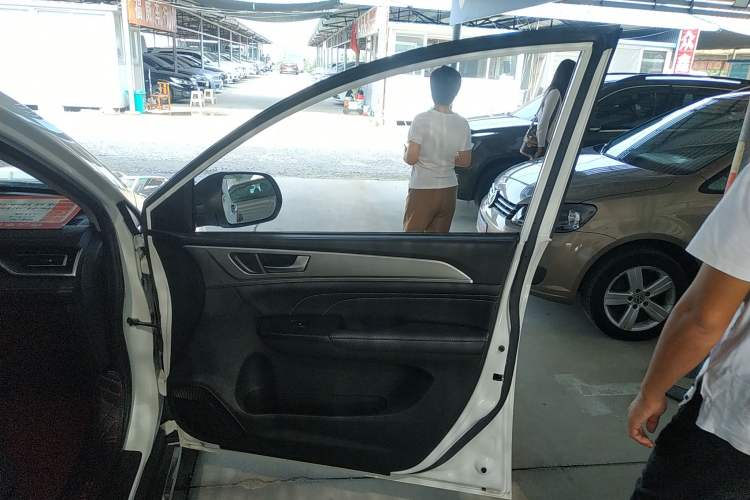 Used Haval M6 2021 PLUS 1.5T DCT Luxury Smart Connectivity Model Right Front Door Interior