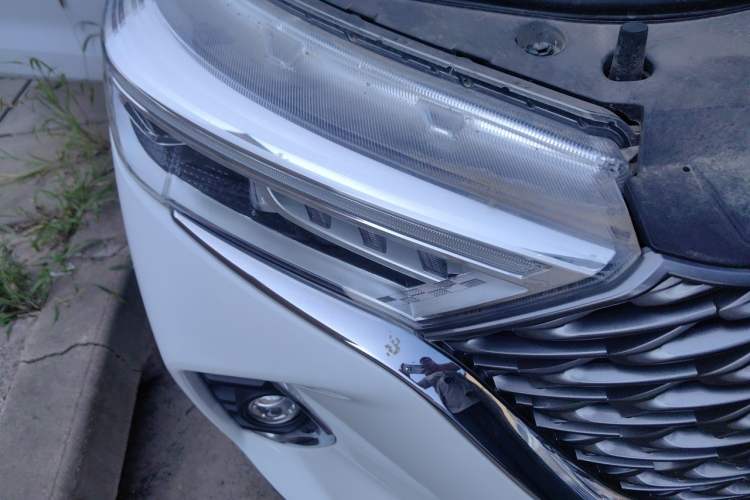 Used Haval M6 2021 PLUS 1.5T DCT Luxury Smart Connectivity Model Right Front Headlight