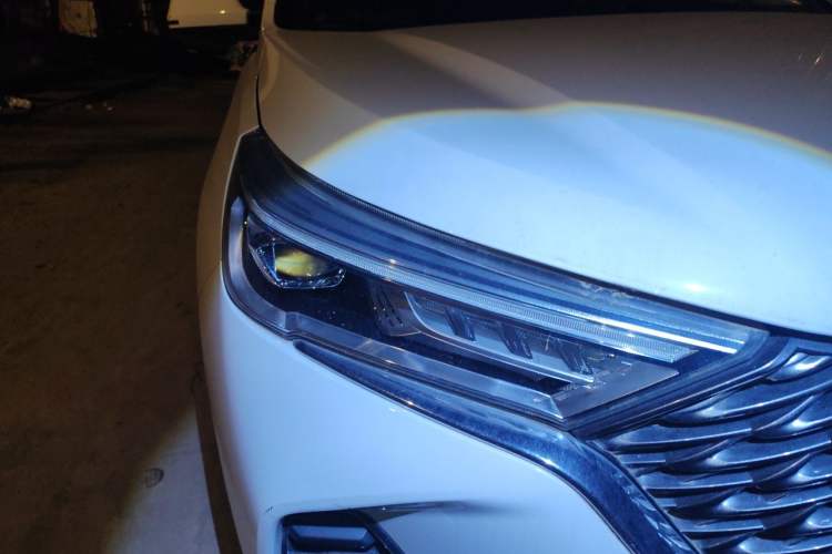 Used Haval M6 2021 PLUS 1.5T Manual Luxury Smart Connectivity Model Right Front Headlight