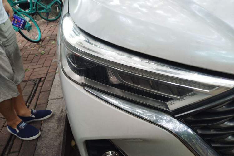 Used Haval M6 2021 PLUS 1.5T Manual Luxury Smart Connectivity Model Right Front Headlight