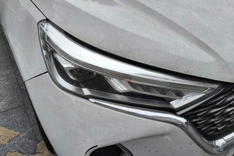 Used Haval M6 2021 PLUS 1.5T Manual Elite Smart Connectivity Model Right Front Headlight