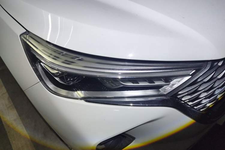 Used Haval M6 2021 PLUS 1.5T DCT Elite Smart Connectivity Model Right Front Headlight