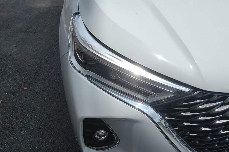 Used Haval M6 2021 PLUS 1.5T Manual Smart Edition Right Front Headlight