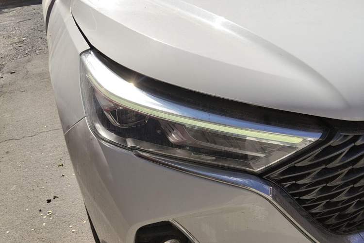 Used Haval M6 2021 PLUS 1.5T DCT Luxury Smart Connectivity Model Right Front Headlight