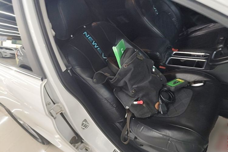 Used Haval M6 2021 PLUS 1.5T DCT Luxury Smart Connectivity Model Right Front Seat