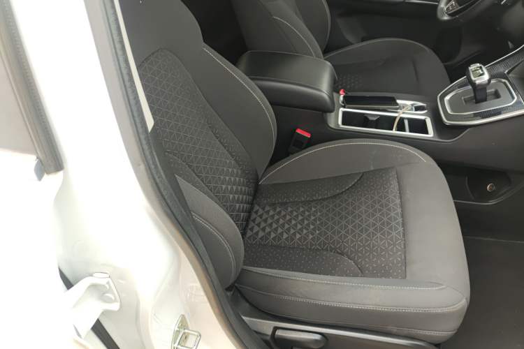 Used Haval M6 2021 PLUS 1.5T DCT Elite Smart Connectivity Model Right Front Seat