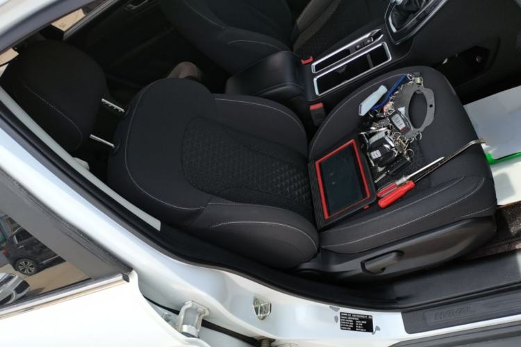 Used Haval M6 2021 PLUS 1.5T Manual Elite Smart Connectivity Model Right Front Seat