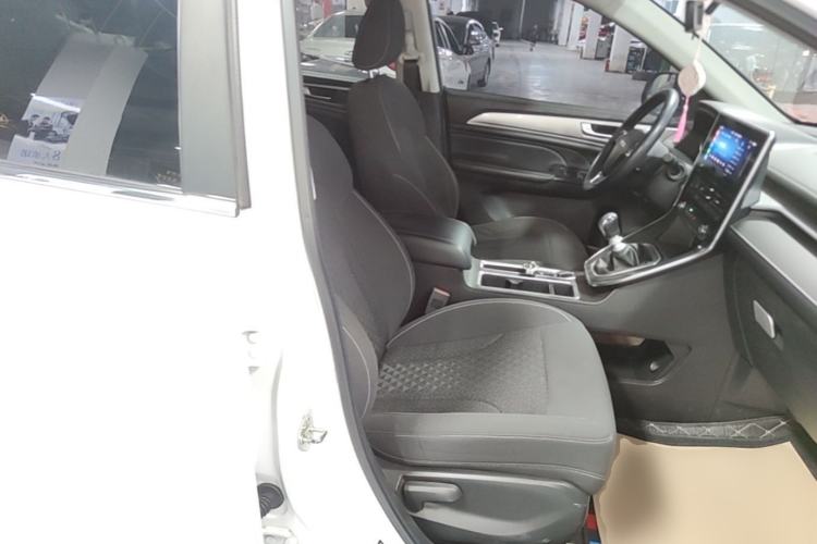 Used Haval M6 2021 PLUS 1.5T Manual Elite Smart Connectivity Model Right Front Seat