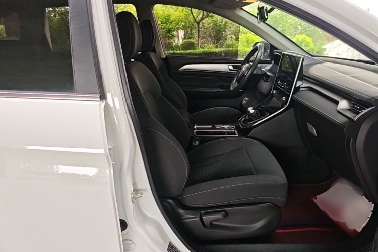 Used Haval M6 2021 PLUS 1.5T Manual Elite Smart Connectivity Model Right Front Seat