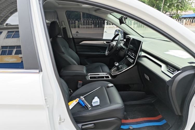 Used Haval M6 2021 PLUS 1.5T DCT Luxury Smart Connectivity Model Right Front Seat