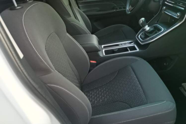 Used Haval M6 2021 PLUS 1.5T Manual Elite Smart Connectivity Model Right Front Seat