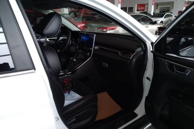 Used Haval M6 2021 PLUS 1.5T DCT Luxury Smart Connectivity Model Right Front Seat