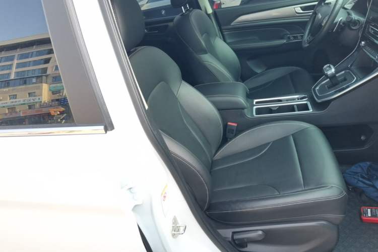 Used Haval M6 2021 PLUS 1.5T DCT Comfort Edition Right Front Seat