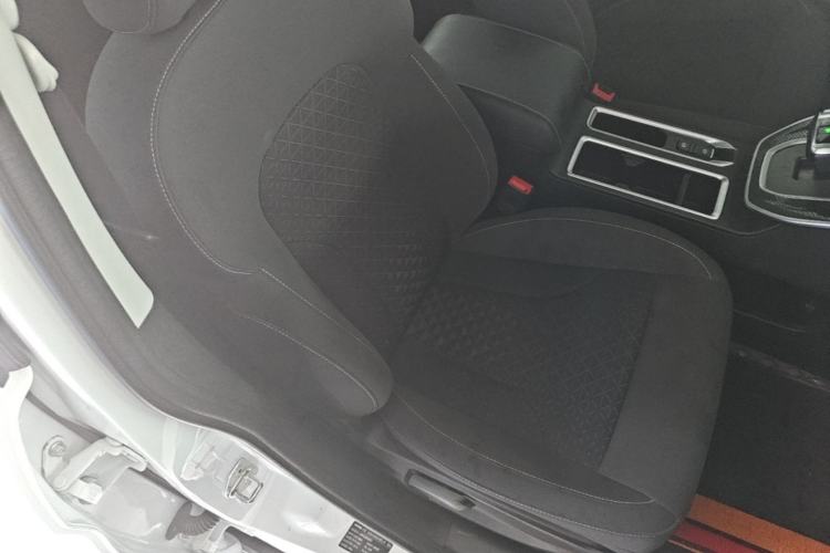 Used Haval M6 2021 PLUS 1.5T DCT Elite Smart Connectivity Model Right Front Seat
