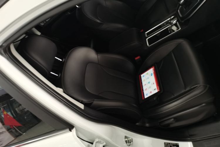 Used Haval M6 2021 PLUS 1.5T DCT Luxury Smart Connectivity Model Right Front Seat