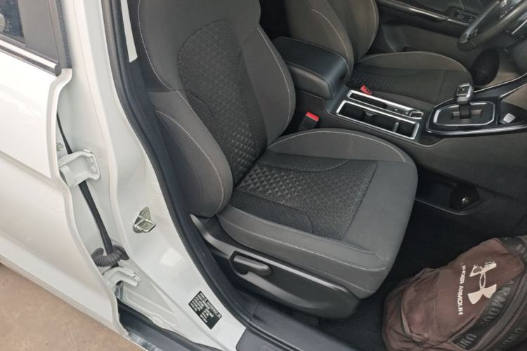 Used Haval M6 2021 PLUS 1.5T DCT Elite Smart Connectivity Model Right Front Seat