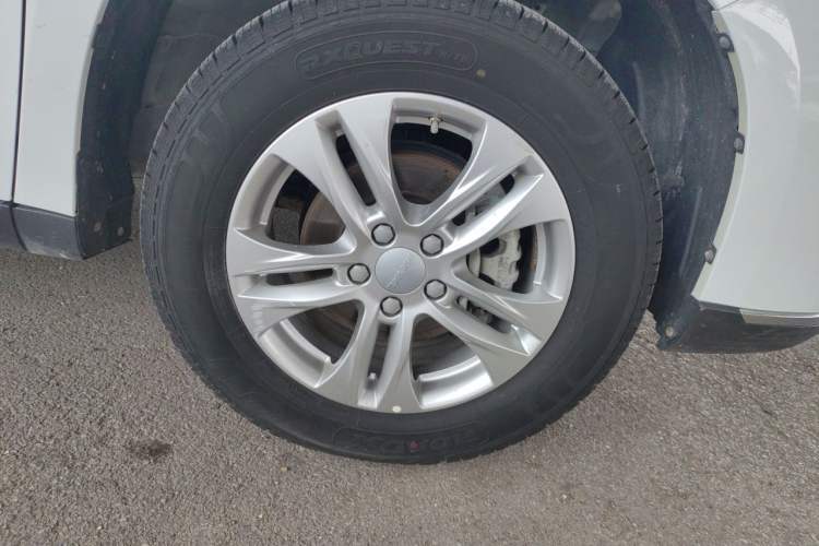 Used Haval M6 2021 PLUS 1.5T DCT Elite Smart Connectivity Model Right Front Wheel Hub