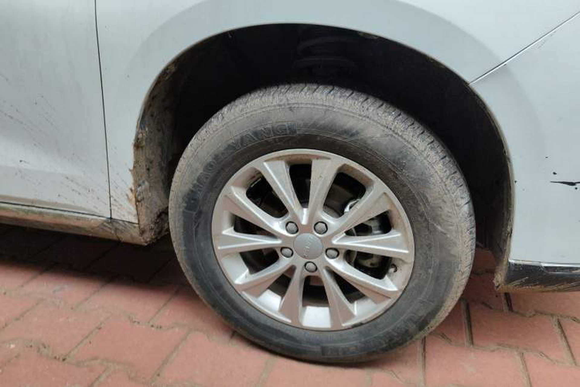 Used Haval M6 2021 PLUS 1.5T DCT Luxury Smart Connectivity Model Right Front Wheel Hub