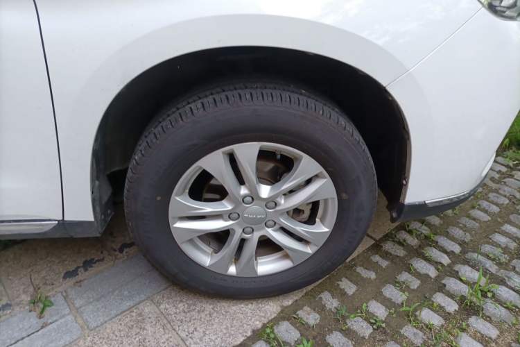 Used Haval M6 2021 PLUS 1.5T Manual Elite Smart Connectivity Model Right Front Wheel Hub