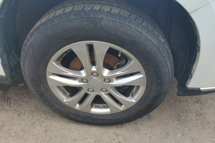 Used Haval M6 2021 PLUS 1.5T DCT Comfort Edition Right Front Wheel Hub
