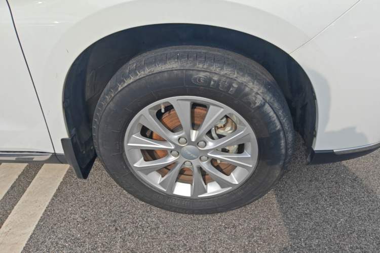 Used Haval M6 2021 PLUS 1.5T DCT Prestige Smart Connectivity Model Right Front Wheel Hub