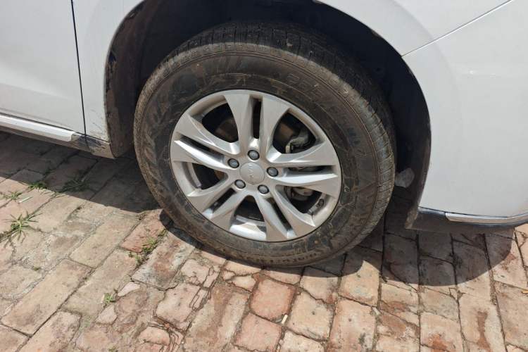 Used Haval M6 2021 PLUS 1.5T DCT Elite Smart Connectivity Model Right Front Wheel Hub