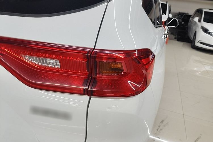 Used Haval M6 2021 PLUS 1.5T DCT Luxury Smart Connectivity Model Right Rear Taillight