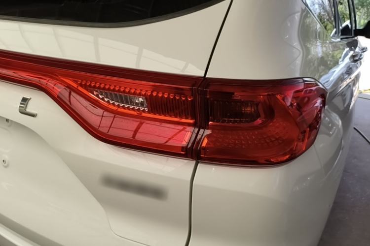 Used Haval M6 2021 PLUS 1.5T DCT Luxury Smart Connectivity Model Right Rear Taillight