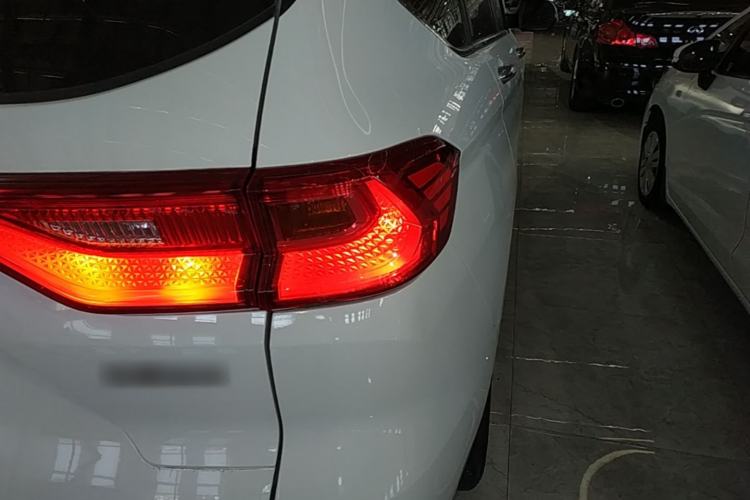 Used Haval M6 2021 PLUS 1.5T DCT Luxury Smart Connectivity Model Right Rear Taillight