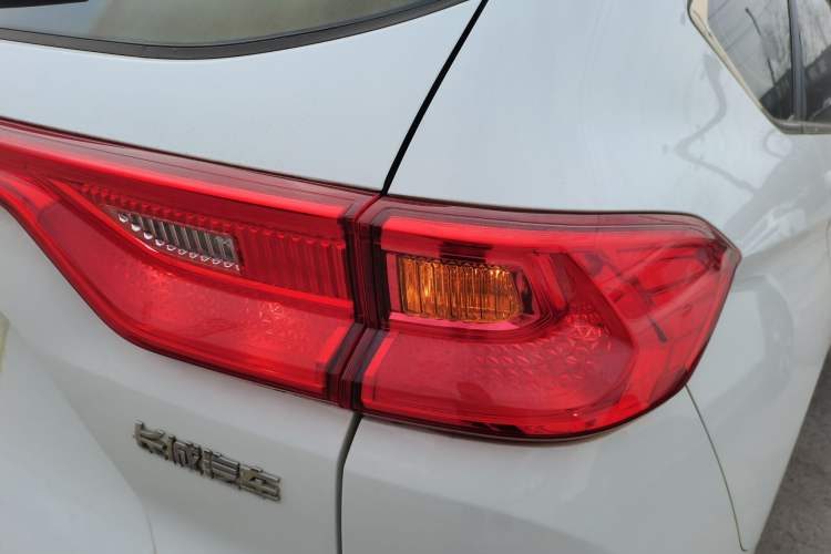 Used Haval M6 2021 PLUS 1.5T Manual Elite Smart Connectivity Model Right Rear Taillight