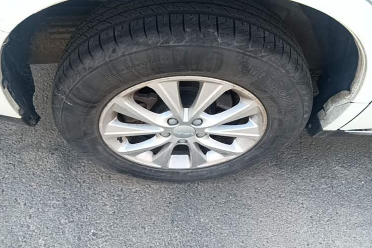 Used Haval M6 2021 PLUS 1.5T DCT Luxury Smart Connectivity Model Right Rear Wheel Hub