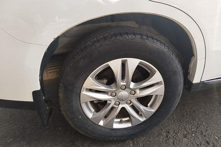Used Haval M6 2021 PLUS 1.5T Manual Elite Smart Connectivity Model Right Rear Wheel Hub