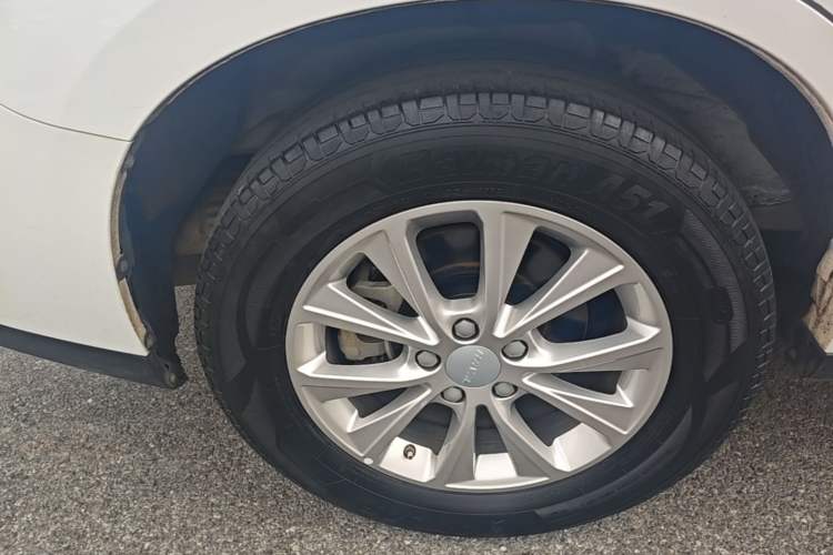 Used Haval M6 2021 PLUS 1.5T DCT Luxury Smart Connectivity Model Right Rear Wheel Hub