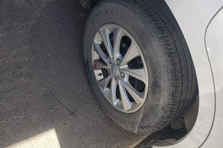 Used Haval M6 2021 PLUS 1.5T DCT Luxury Smart Connectivity Model Right Rear Wheel Hub